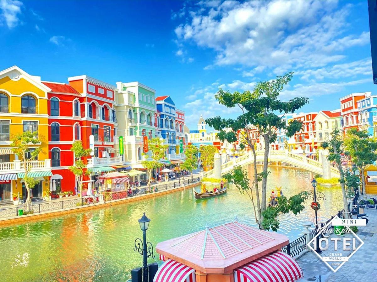 Riverside Mini Hotel Grand World Phu Quoc Buitenkant foto