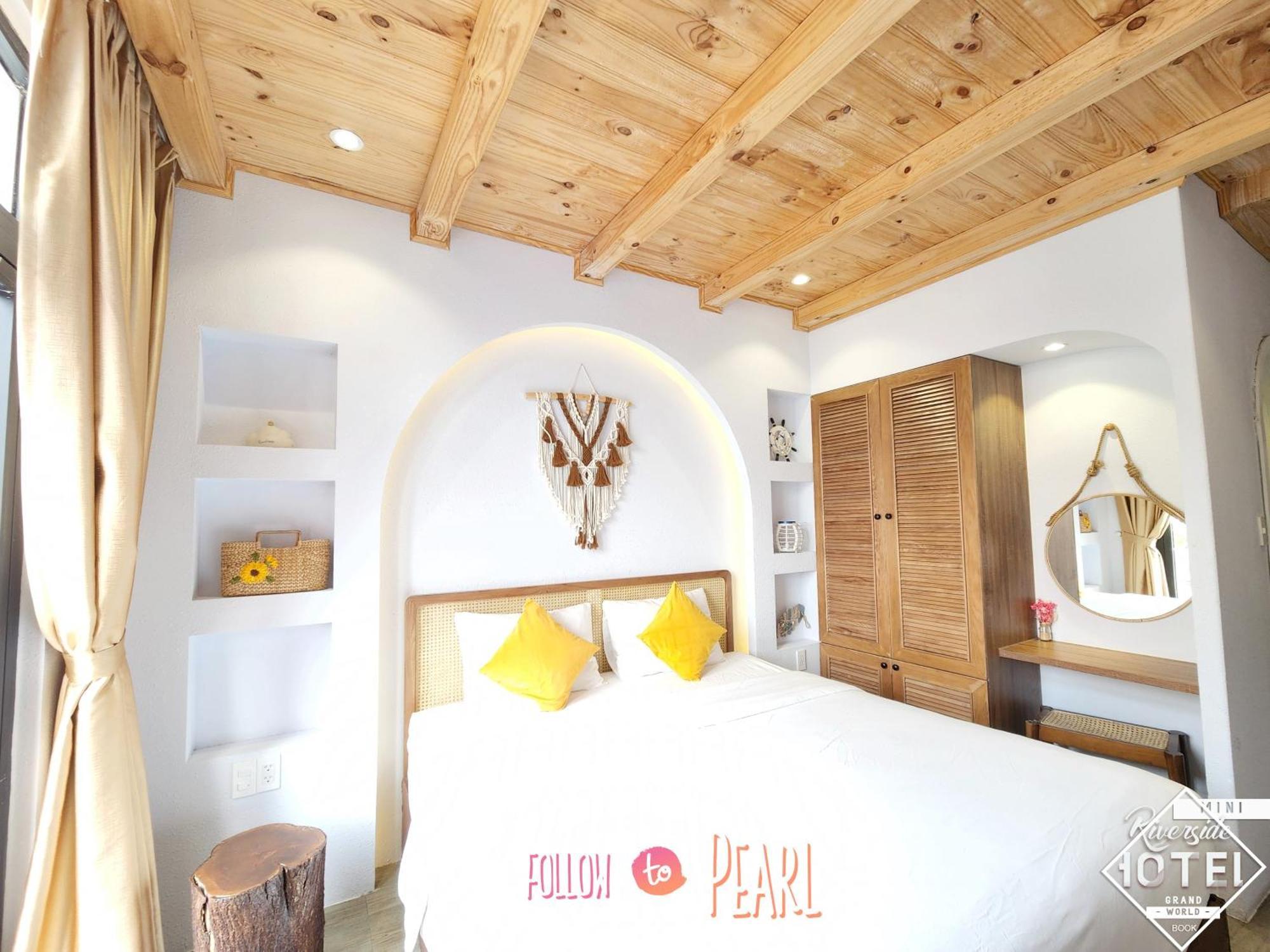 Riverside Mini Hotel Grand World Phu Quoc Buitenkant foto